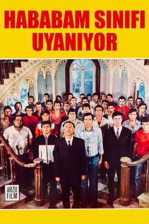 Hababam Sınıfı Uyanıyor (1976)