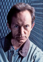 Lance Henriksen