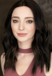 Emma Dumont