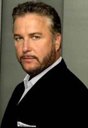 William Petersen