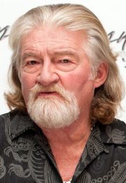 Joe Eszterhas