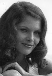 Lois Chiles