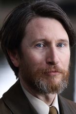 Jonathan Aris