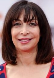 Illeana Douglas