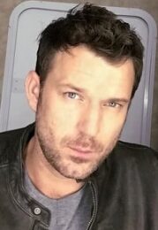 Wil Traval