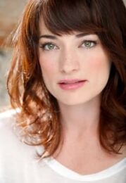 Laura Michelle Kelly